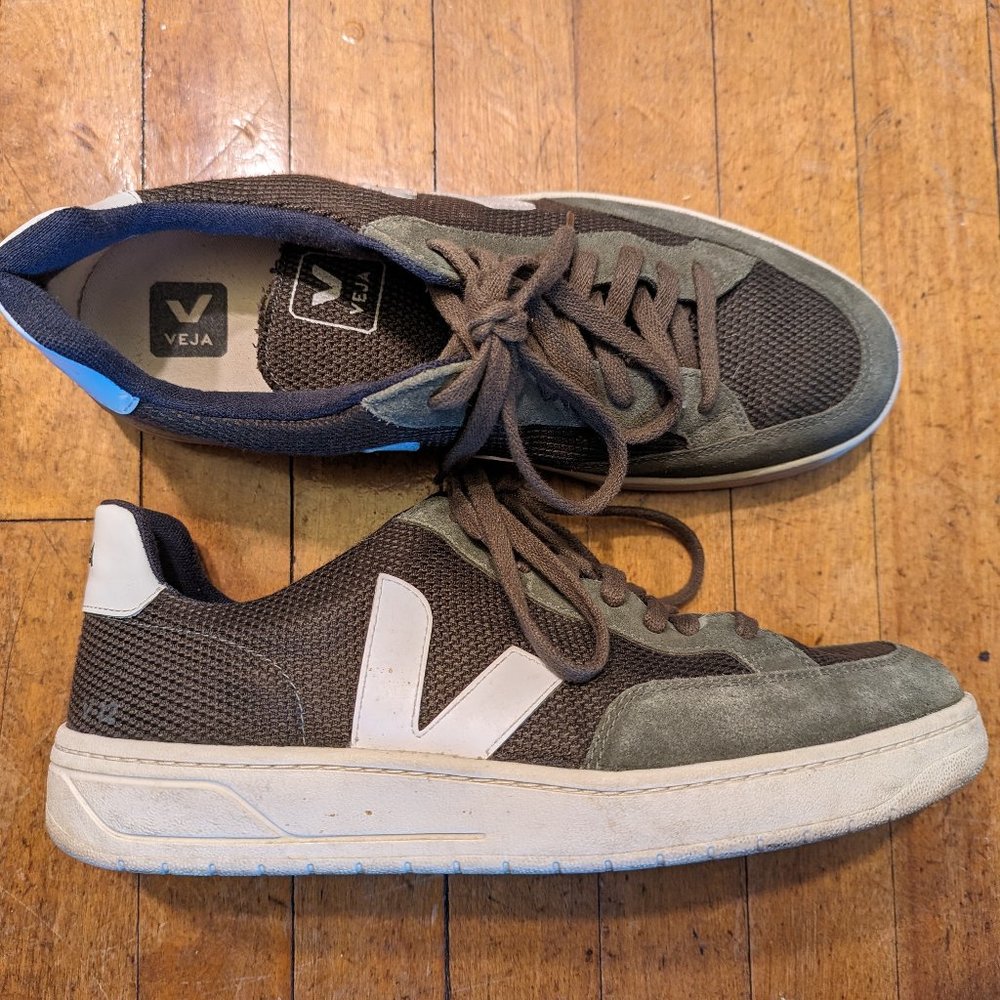 Veja V-12 Vegan B-Mesh Olive White Sneakers